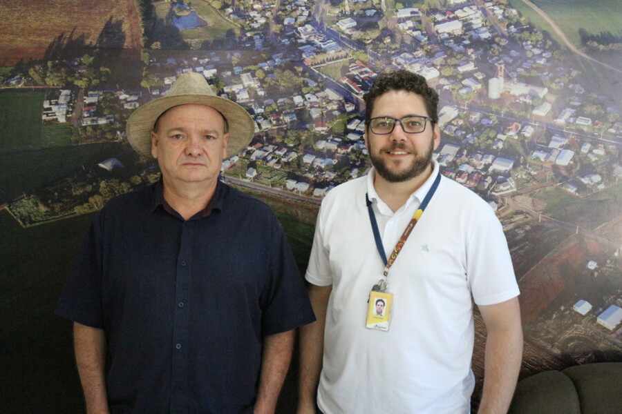 prefeito-gilmar-bellini-recebe-visita-do-gerente-do-correio-de-boa-vista-do-incra