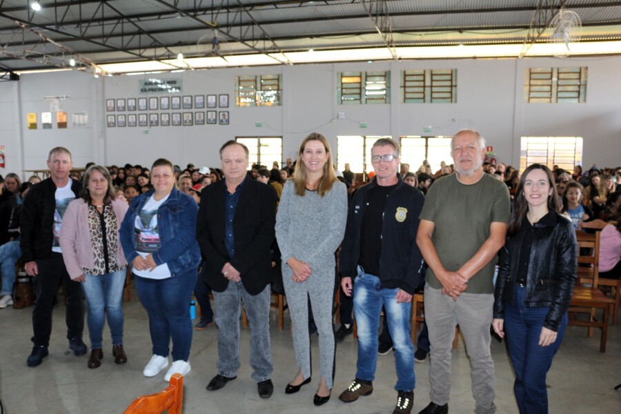 boa-vista-do-incra-promove-roda-de-conversa-sobre-crimes-virtuais-envolvendo-criancas-e-adolescentes