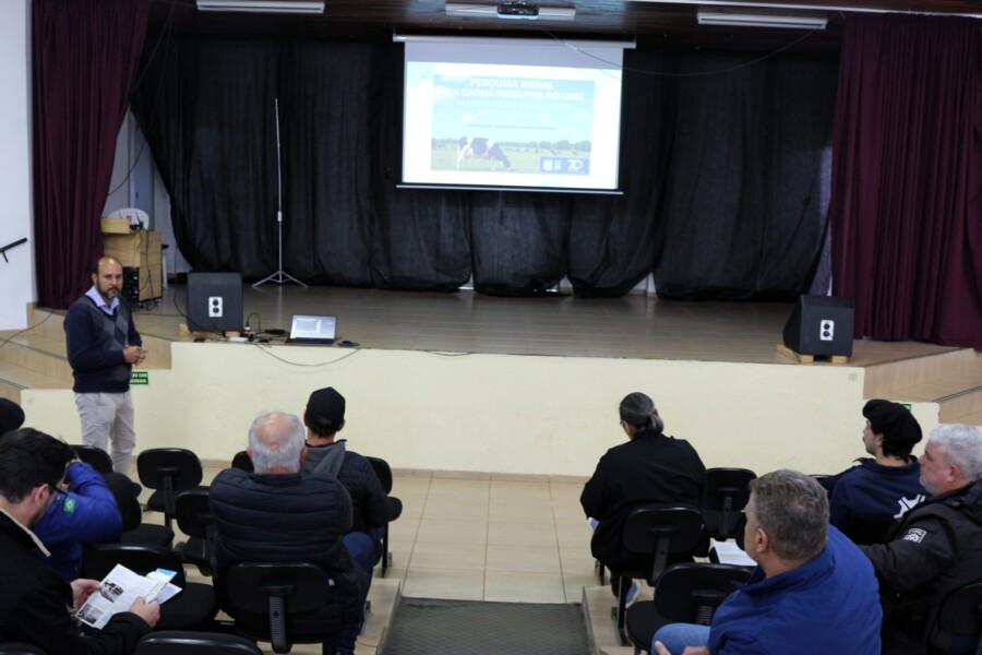 evento-leite-em-foco-reune-produtores-e-tecnicos-em-boa-vista-do-incra