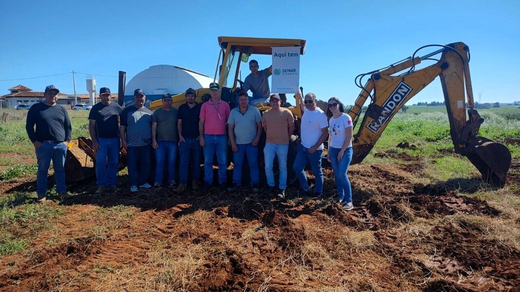 curso-de-retroescavadeira-forma-nova-turma-no-municipio