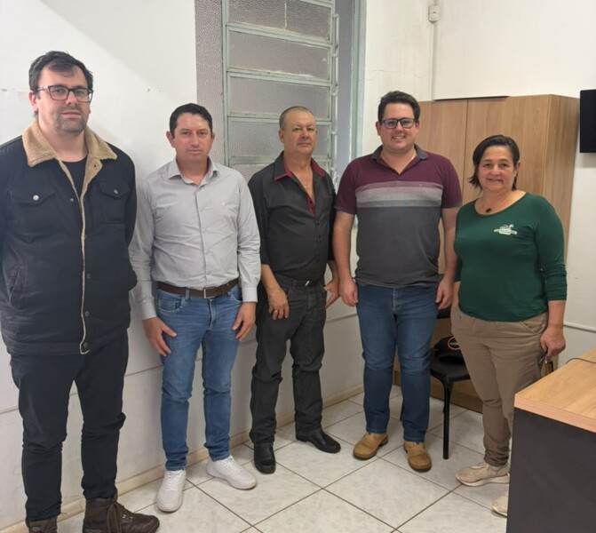 secretaria-de-agricultura-visita-o-municipio-de-espumoso-em-busca-de-novas-ideias