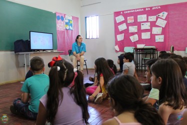 alunos-recebem-o-programa-sorrindo-para-o-futuro-do-sesc