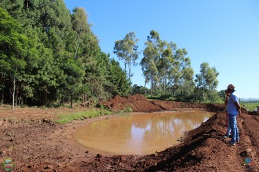 secretaria-municipal-de-agricultura-realiza-visita-tecnica-aos-tanques-de-piscicultura