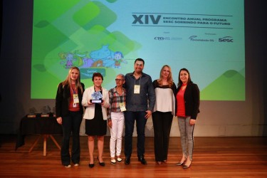 boa-vista-do-incra-recebe-trofeu-destaque-do-programa-sesc-sorrindo-para-o-futuro-2018